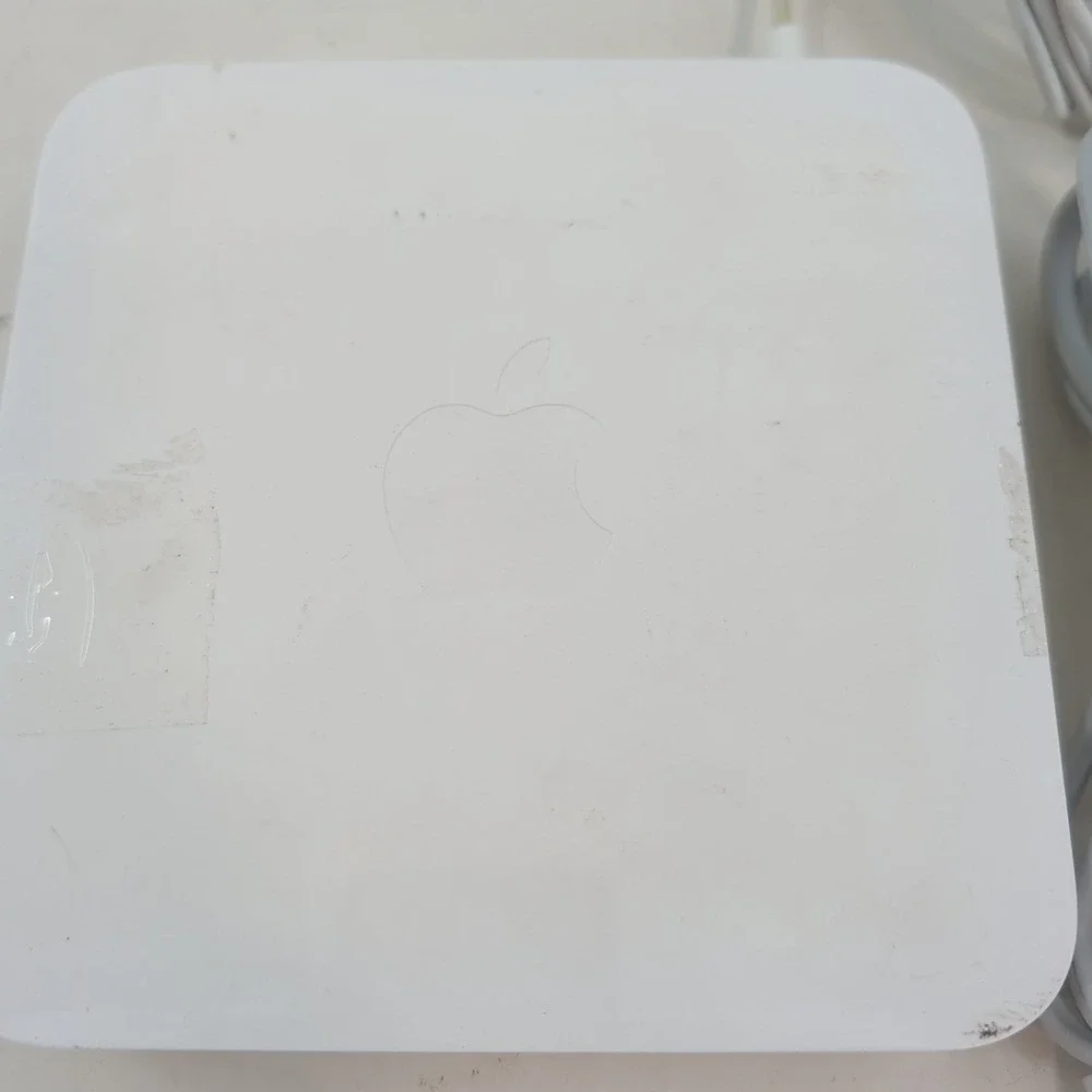 Apple #a1408 airport